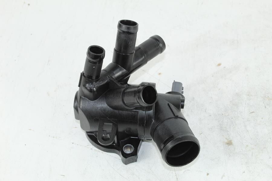 110619413R TERMOSTAT 95 C KOMPLE RENAULT CLIO IV 12 CAPTUR 13 MEGANE IV 15 DACIA DUSTER 13 DOKKER 12 NISSAN QASHQAI II J11 15 1.2 TCe H5F