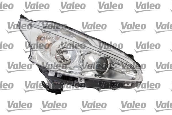 SAĞ FAR P208 12 19 ELEKTRİKLİ H7 MOTORLU LED GÜNDÜZ FARLI