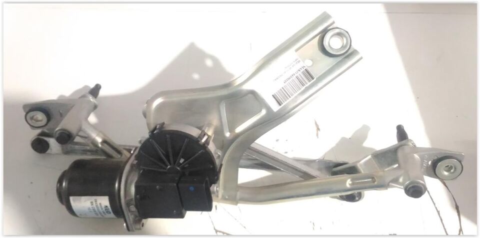 SİLECEK MOTORU ÖN LINEA MEKANİZMALI