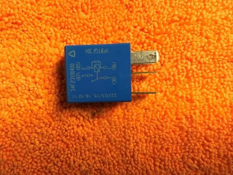 RÖLE 25A CLIO IV-DUSTER-FLUENCE