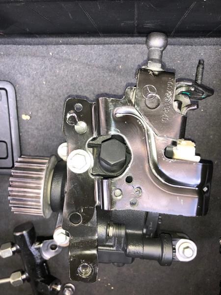 YUKSEK BASINC POMPASI MERCEDES OM607 W176 W246 C117 X117 W415 X156 . RENAULT CAPTUR-KAJDAR 15 GRAND KNG 13 MGN III-SCENIC III 09 QASHQAI-JUKE K9K 1.5 dCi