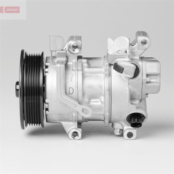 COMPRESSOR. AİR CONDİTİONER TOYOTA YARIS 05-11
